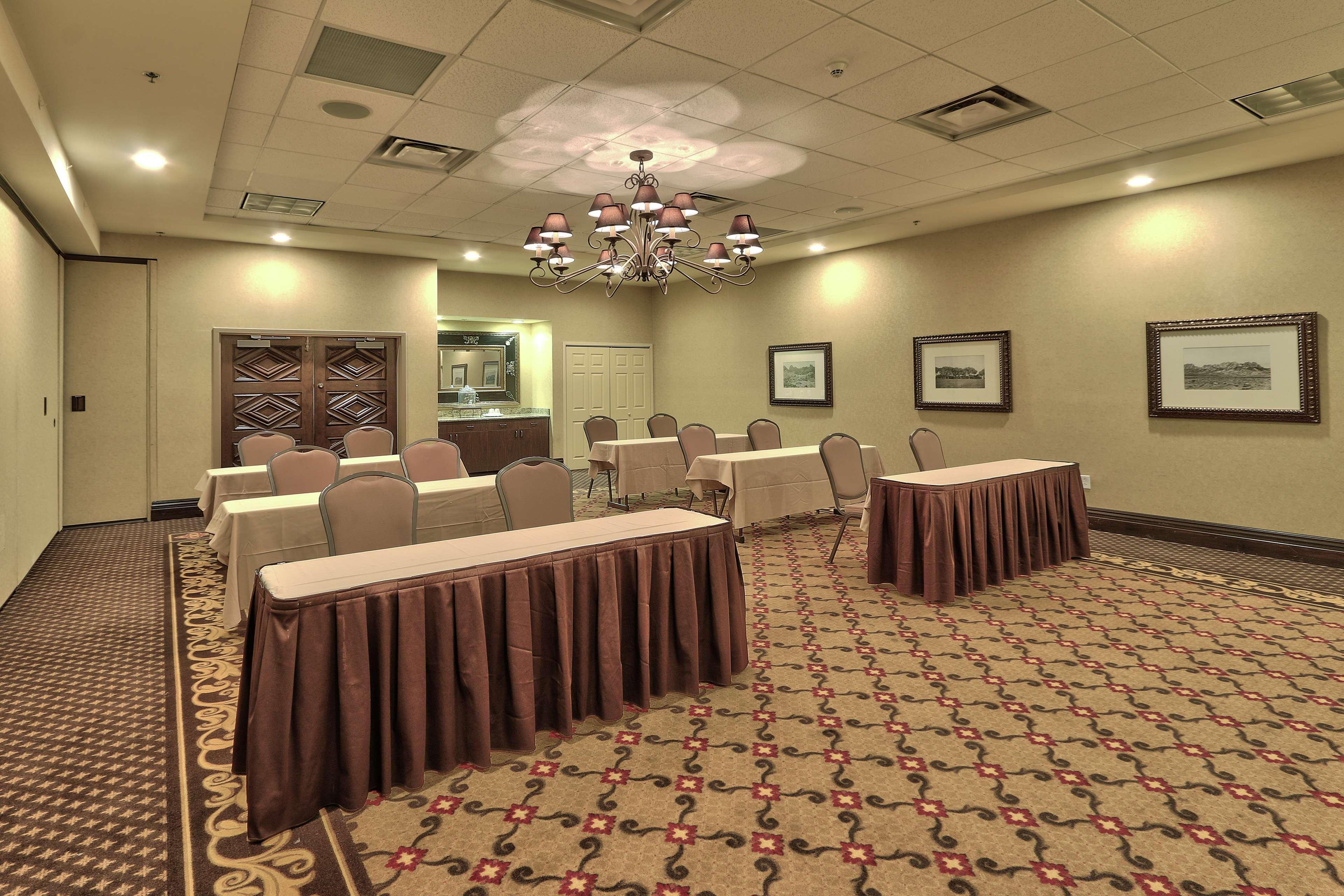 Hilton Garden Inn Las Cruces Bagian luar foto