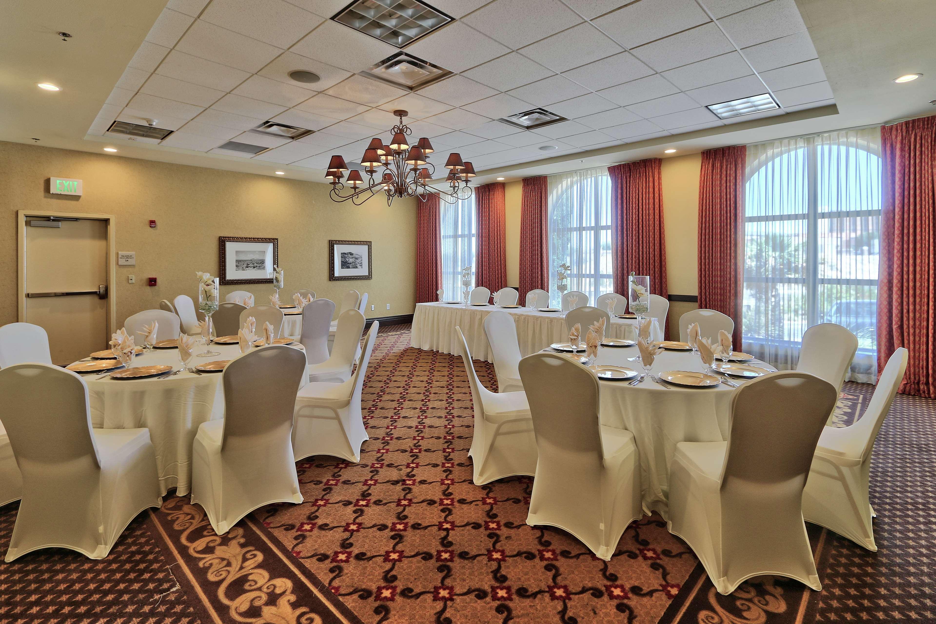 Hilton Garden Inn Las Cruces Bagian luar foto
