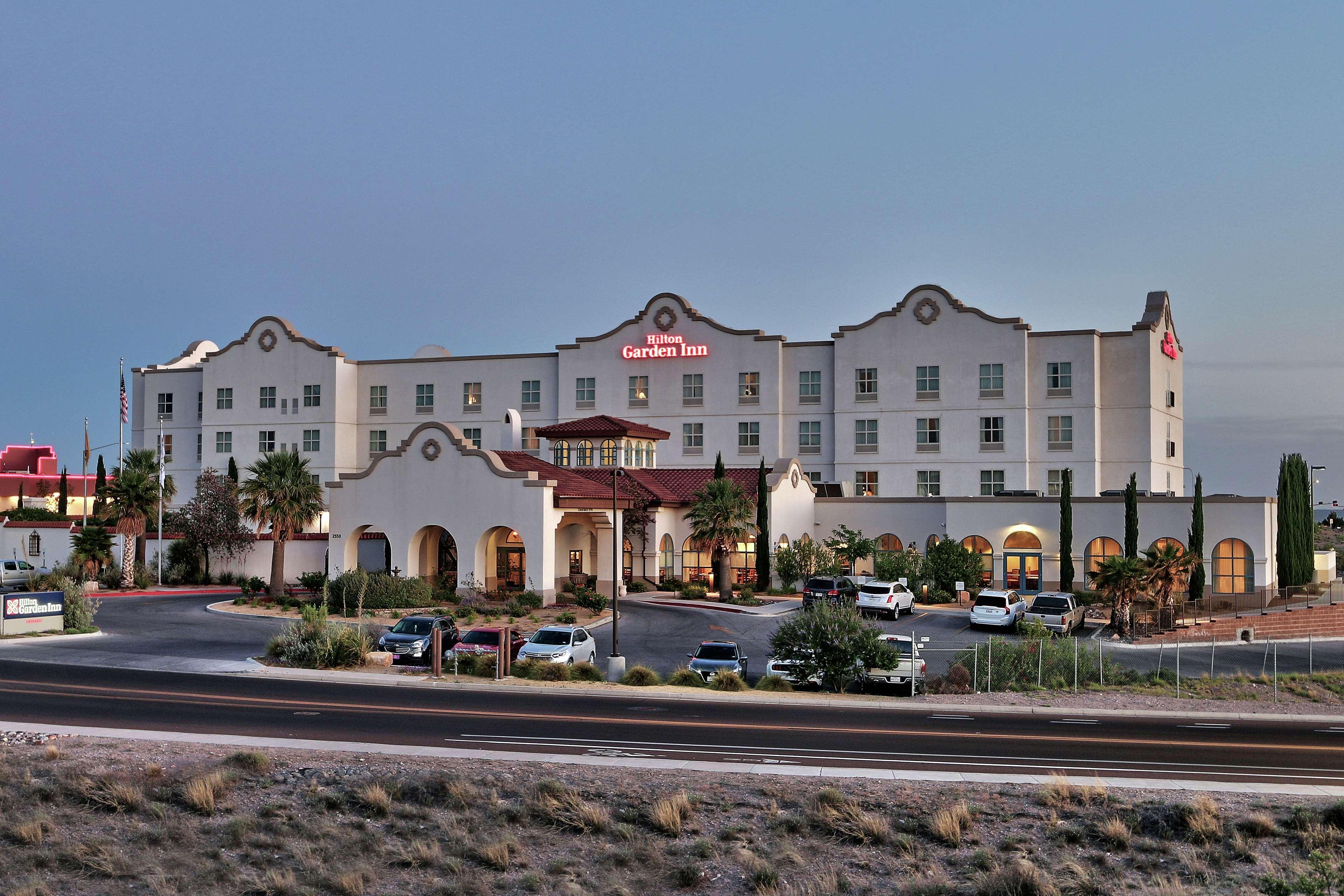 Hilton Garden Inn Las Cruces Bagian luar foto